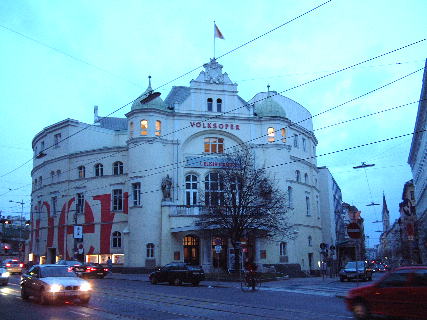 Volksoper Wien - Outside